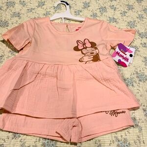 Disney Minnie Mouse 2-Piece Short set NEW Girls Size 5T Bashful Minnie on Front